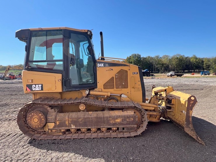 caterpillar-d4k-xl-image-5