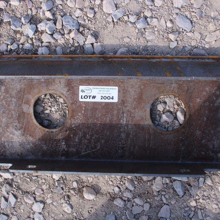 #2004 • Mini-Skid Quick Attach Plate