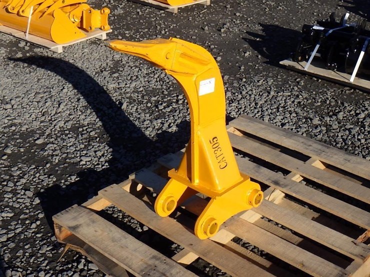 caterpillar-305-image-1