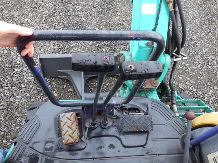 komatsu-pc35-image-36