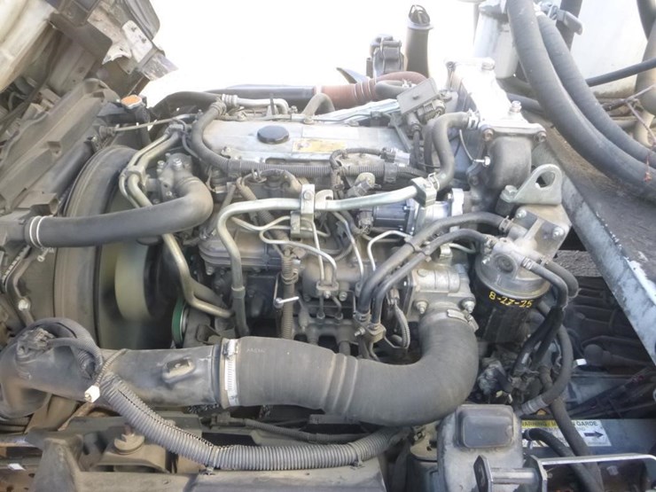 2008-gmc-w5500-image-24