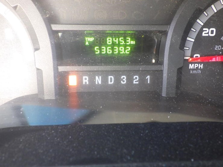 2015-ford-e350-image-12
