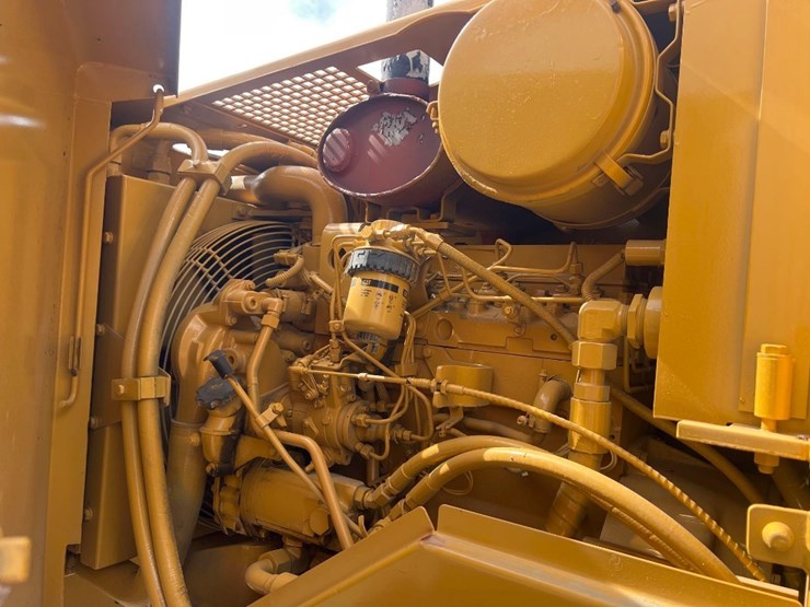 caterpillar-cp-433c-image-16