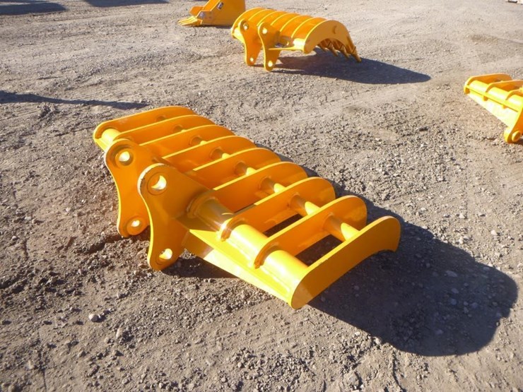 caterpillar-305-image-3