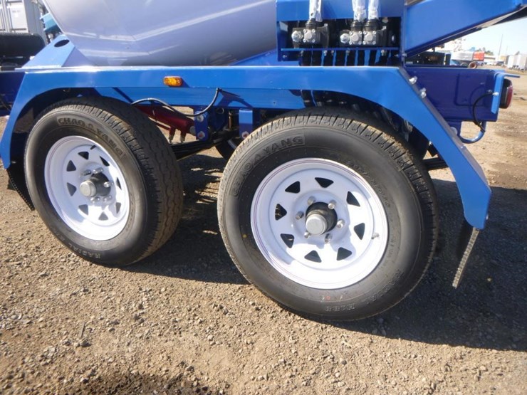 unused-t/a-2yd-towable-mixer-image-24