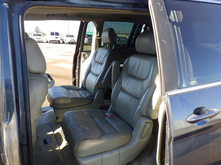 2006-honda-odyssey-image-7