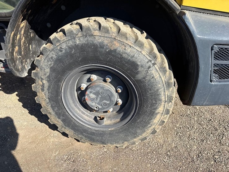 2023-new-holland-w50c-wheel-loader-image-9