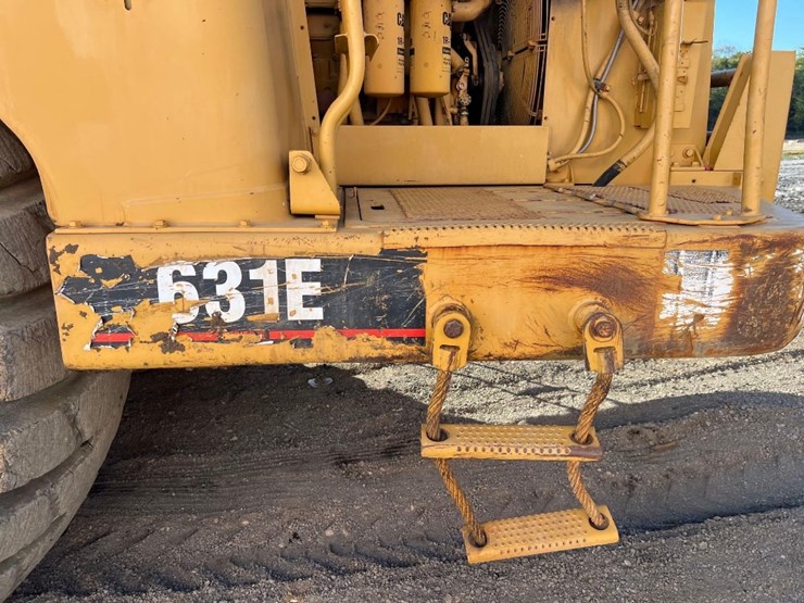caterpillar-931e-series-ii-motor-scraper-image-25