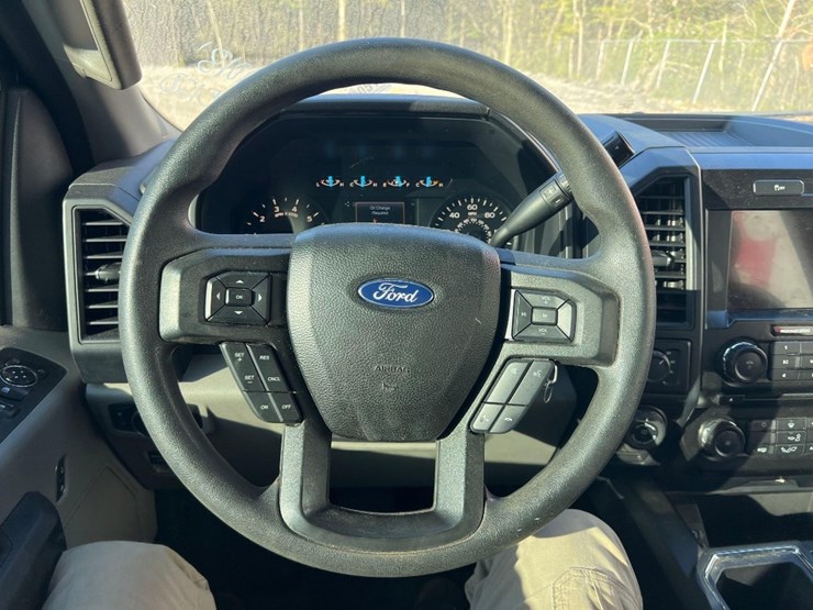 2018-ford-f150-image-27