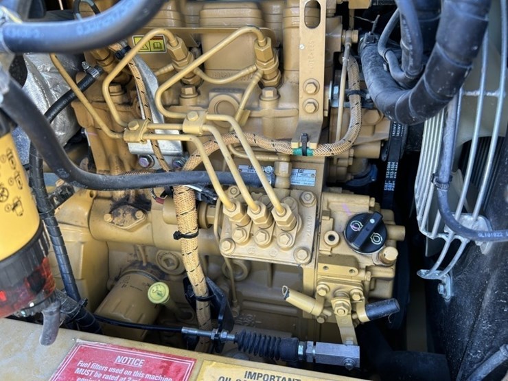2024-caterpillar-303.5-image-31