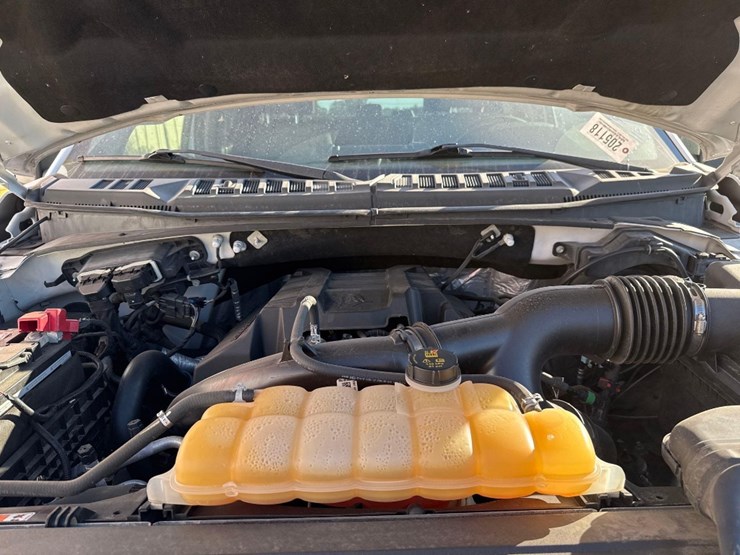 2017-ford-f150-xlt-image-17