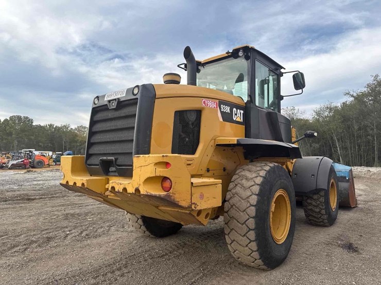 caterpillar-938k-image-6