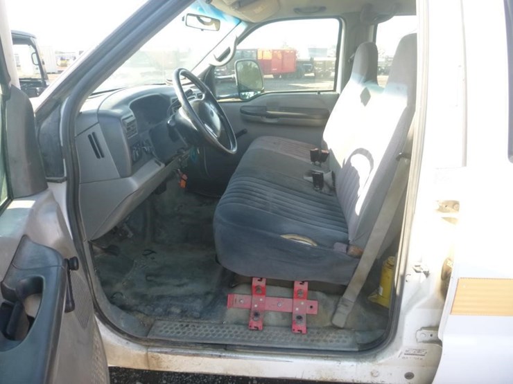 2002-ford-f350-image-10