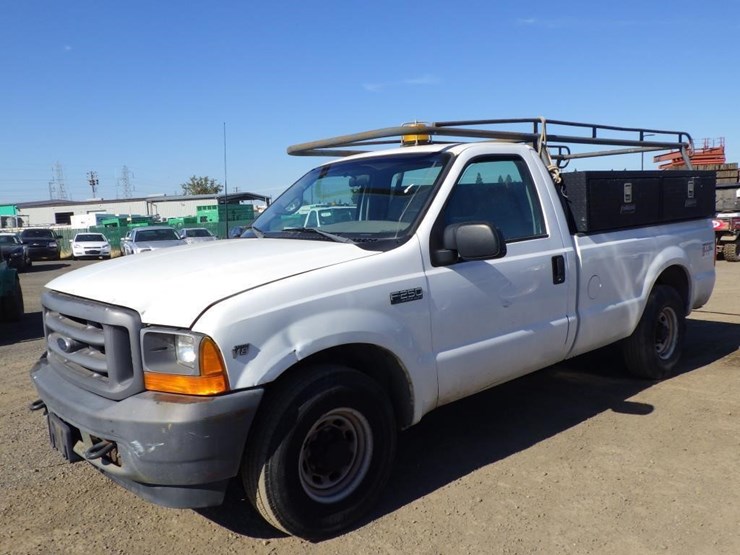 2001-ford-f250-image-1