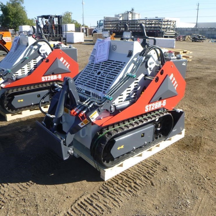 Battler ST28H-6 Skid Steer Track Loader