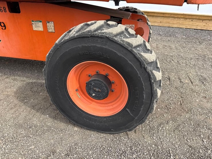 2006-jlg-600s-image-9