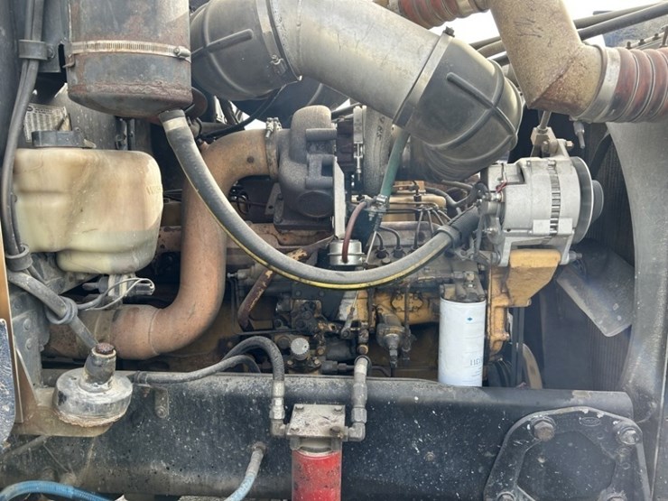 1997-peterbilt-385-image-26