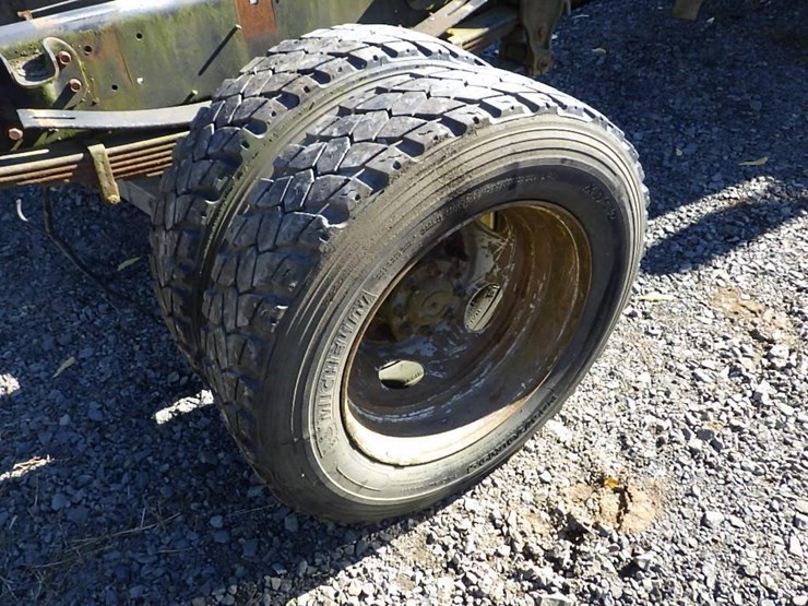 2005-hino-185-image-24