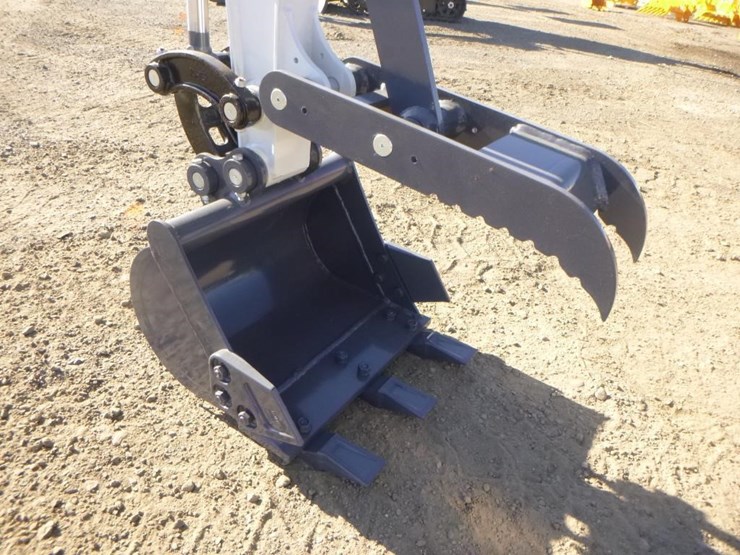 bttl-et12m-6-hydraulic-excavator-image-9