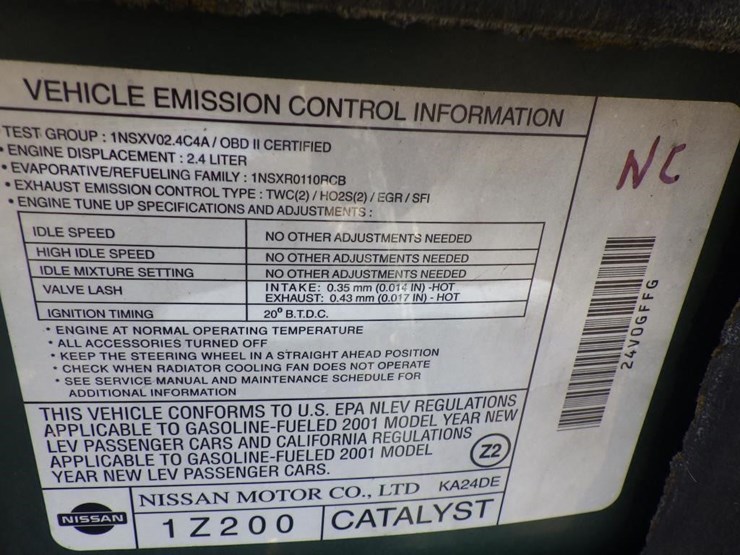 2001-nissan-altima-sedan-image-12