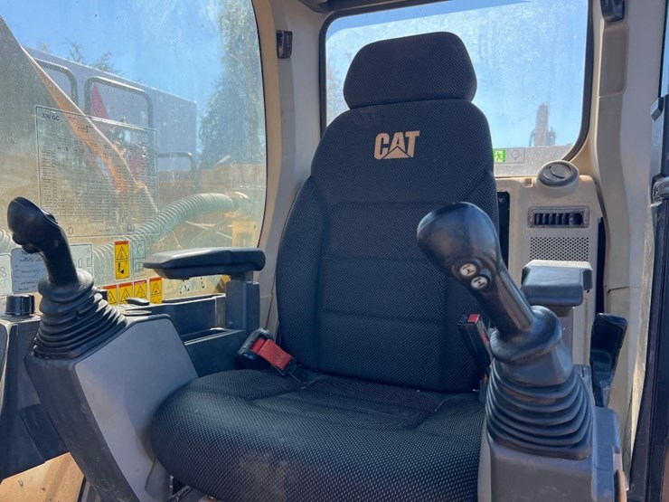 2019-caterpillar-336gc-image-34