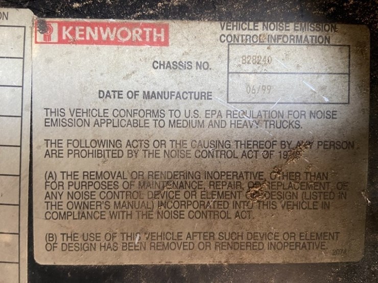 2000-kenworth-t800-image-12