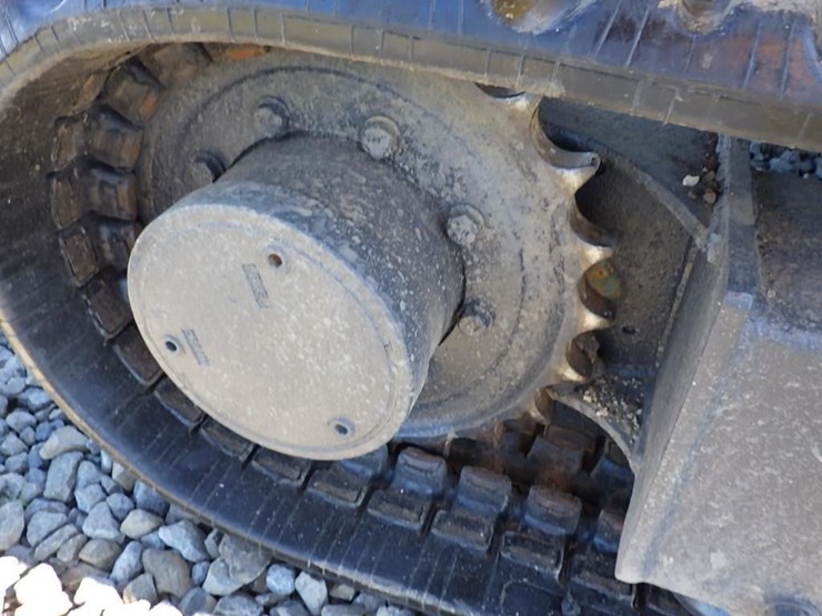 komatsu-pc12-image-29