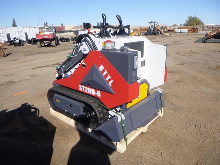 battler-st28h-6-skid-steer-track-loader-image-4