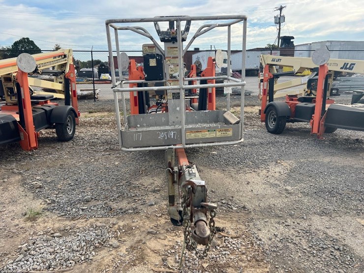 2018-jlg-t350-image-6