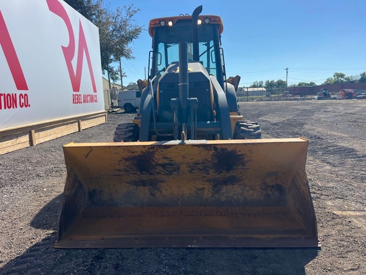 deere-410l-image-7