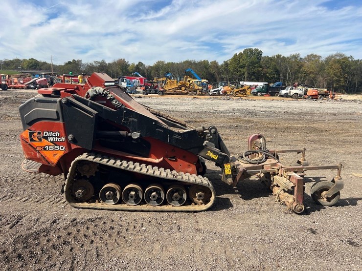 2019-ditch-witch-sk1550-image-5