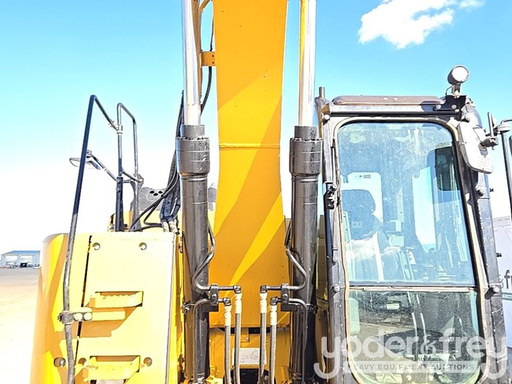 2019-caterpillar-315f-image-37