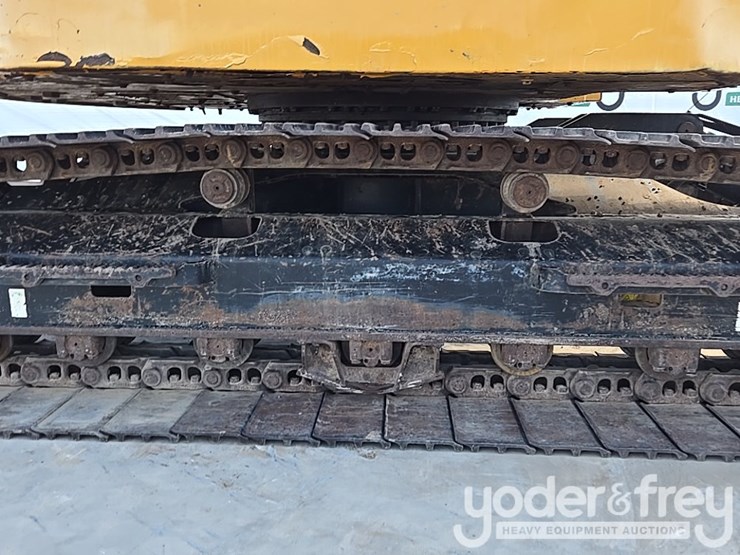2019-caterpillar-315f-image-23