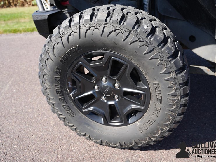 2014-jeep-wrangler-image-17