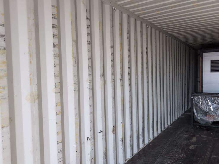 40-ft-shipping-container---cicu20211445g1--maroon-color-image-10