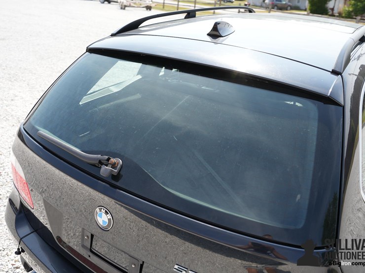 run-#18---2007-bmw-535x-station-wagon-image-19