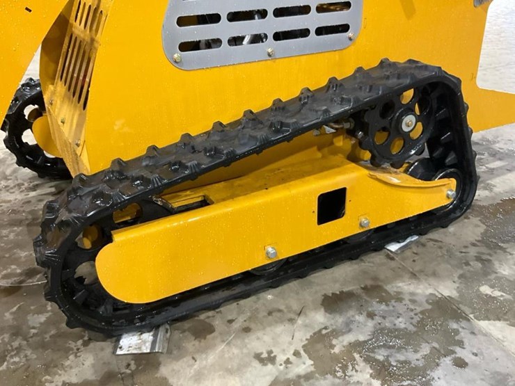 #1015-•-unused-gg385-mini-skid-steer-image-14
