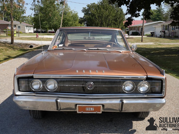 run-#6---1967-dodge-charger-coupe-image-2