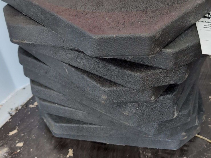 (10)-kj-traffic-cone-28"-image-2