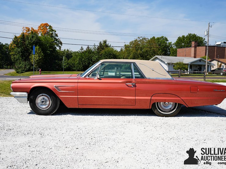 run-#9---1965-ford-thunderbird-coupe-image-8