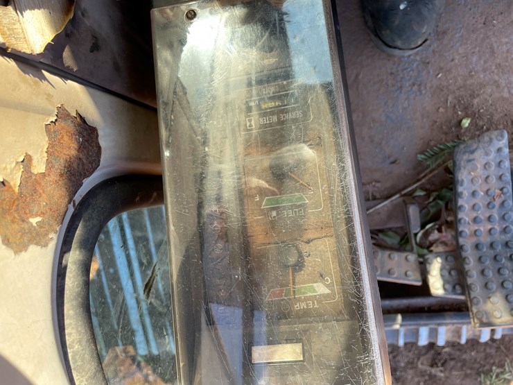 deere-790d-image-59