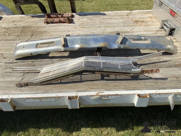 1965-chevrolet-chevelle-grille-&-bumper-image-2