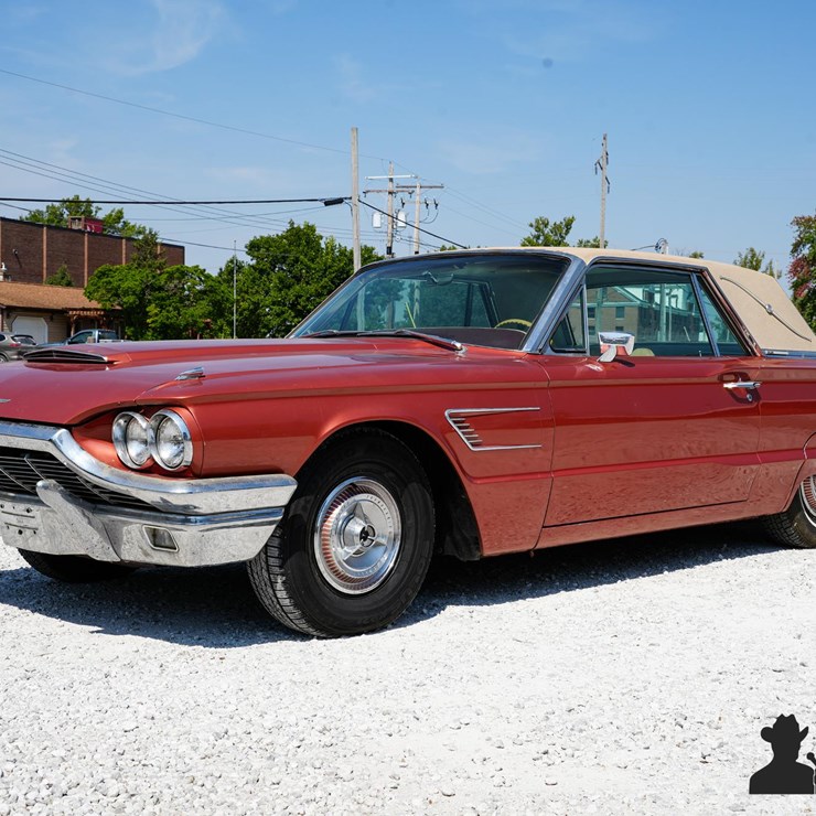 Run #9 - 1965 Ford Thunderbird Coupe