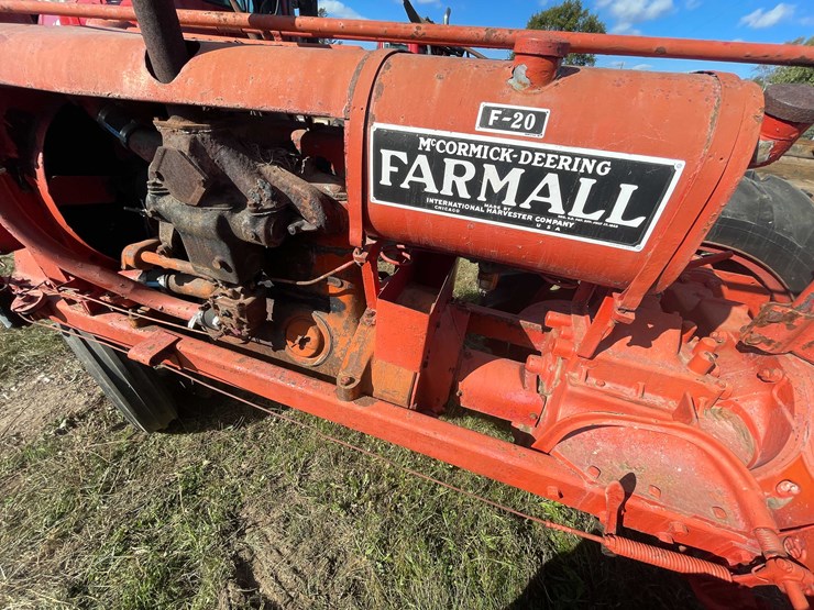 #228-•-mccormick-deering-f-20-farmall-tractor-(reedsville,-wi)-image-11