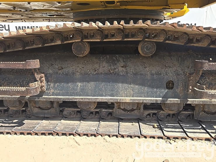 2022-komatsu-pc490-lc-11-image-33