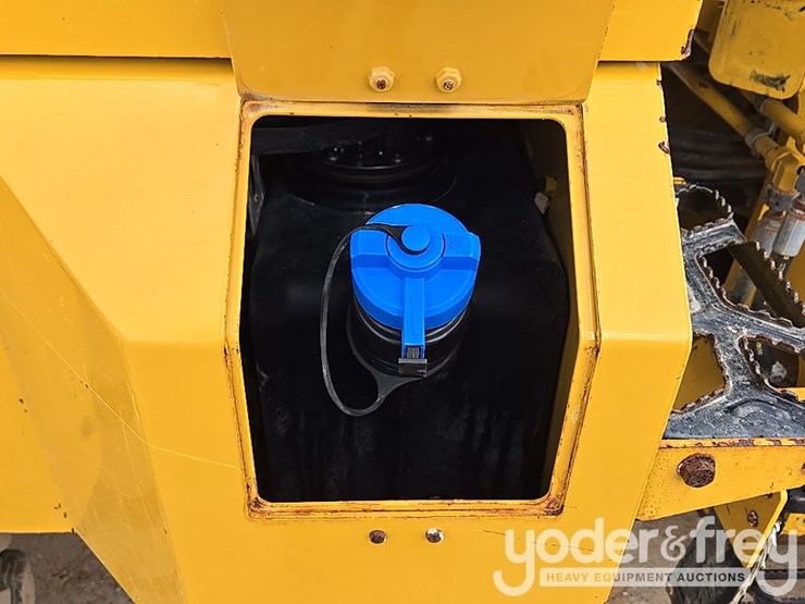 2019-caterpillar-930-image-55