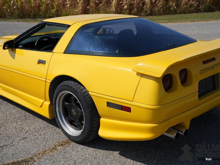 run-#121---1995-chevrolet-corvette-coupe-image-15