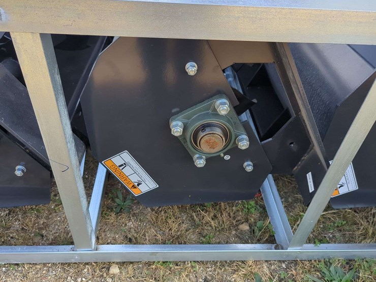 (1)-wolverine-72"-skid-steer-tiller---tl-12-72w-image-3