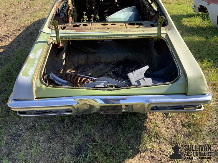 1971-pontiac-lemans-sport-2-dr.-hardtop-image-13