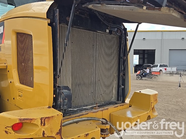 2019-caterpillar-930-image-47